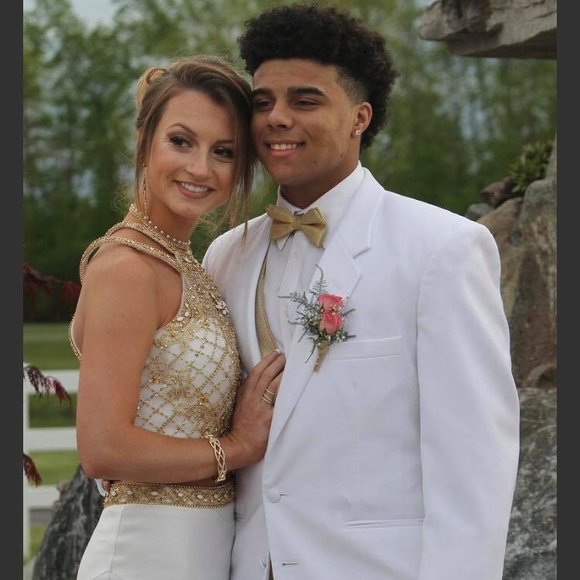 Meet your Posher, Terrell - Picture 1 of 1